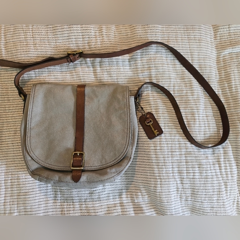 Elegant Tan Crossbody Bag